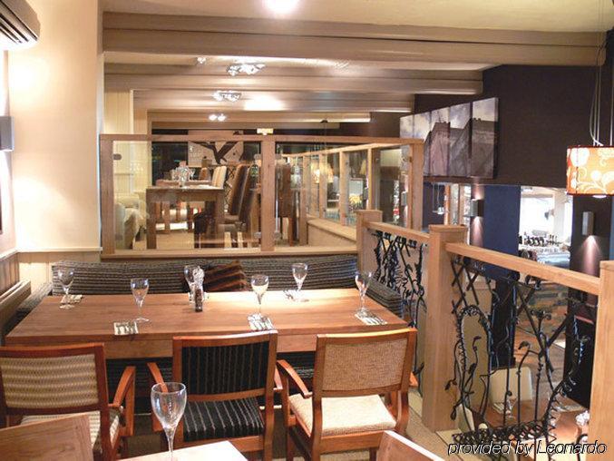 Potters Heron Hotel Ромсі Ресторан фото